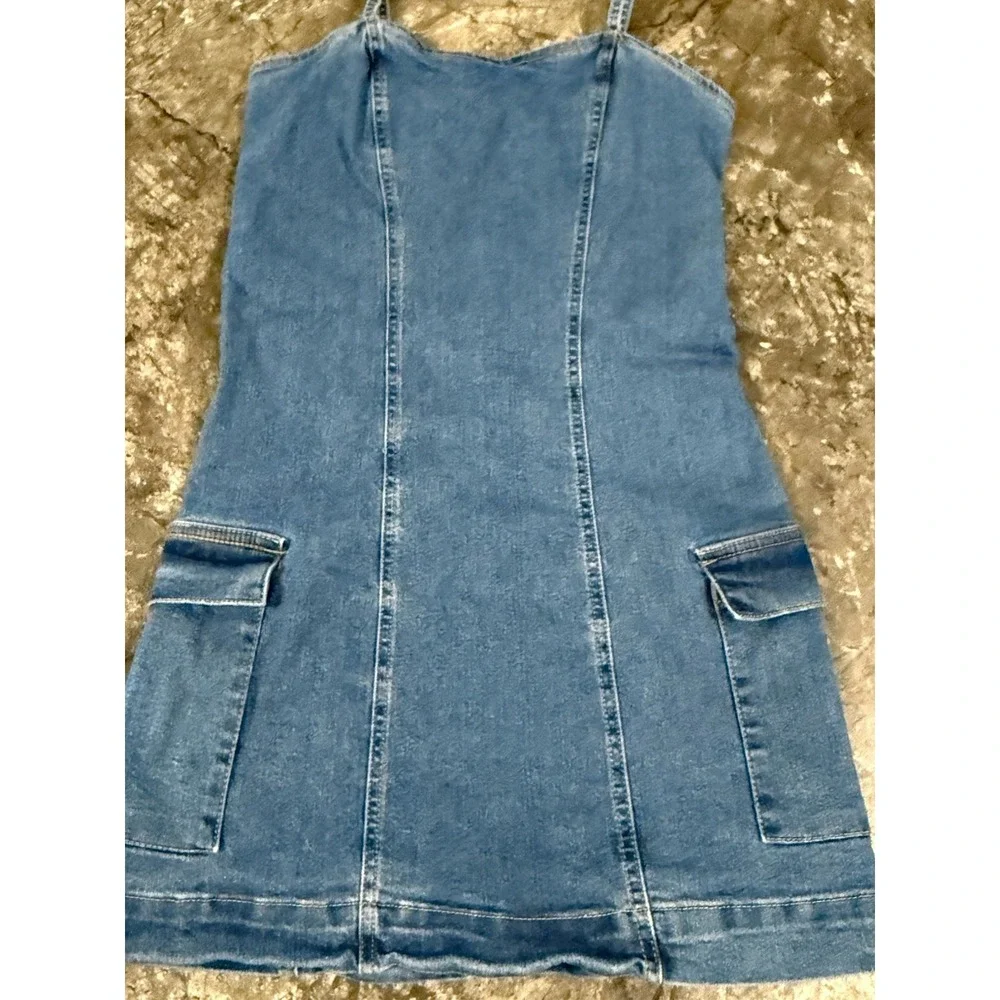 Celebrity Pink Smocked Back Denim Cargo Mini Dress Pockets Sz Small